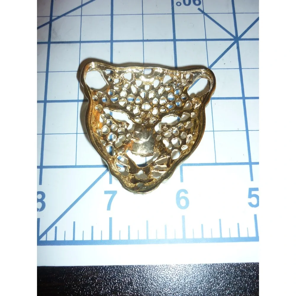 Gold Tone Rhinestone‎ Leopard Cheetah Head pendant Statement Animal Jewelry